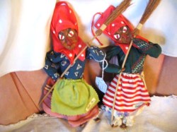 kitchen witch wood_02